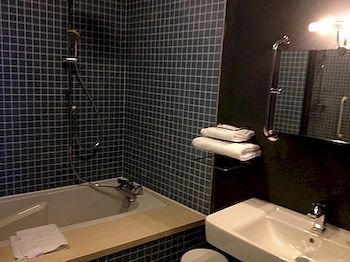 - Restaurant Au Tonnelier 3* Bergues